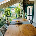 Chalet By The Creek