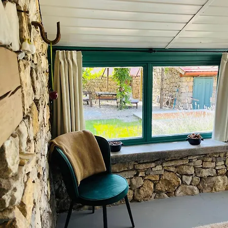 By The Creek シャレー *