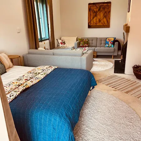 By The Creek シャレー *