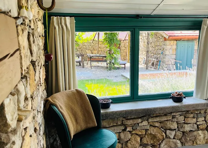 By The Creek シャレー *